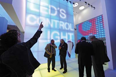 Light+Building 2012 привлече 196 хиляди посетители